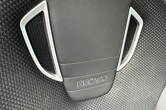 Opel Insignia 18 of 30
