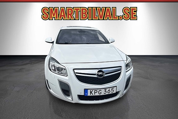 Opel Insignia 10 of 30