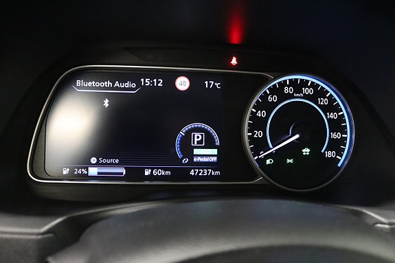 Nissan Leaf 13 of 23