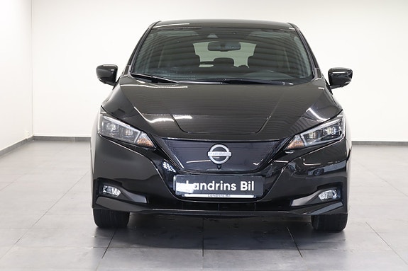 Nissan Leaf 2 of 23