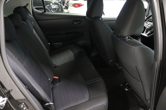 Nissan Leaf 23 of 23