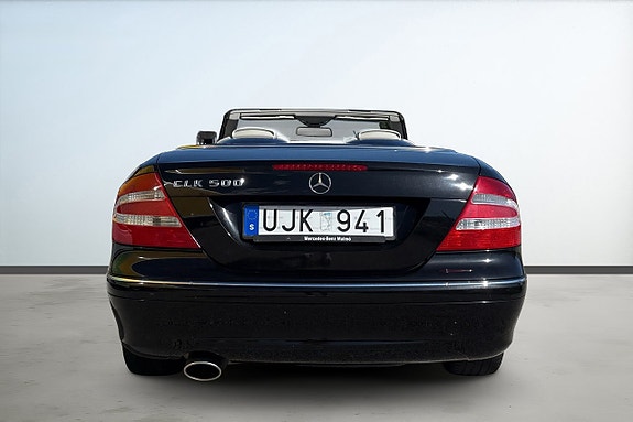 Mercedes-Benz CLK500 4 of 30