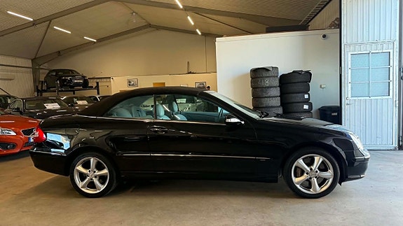 Mercedes-Benz CLK500 19 of 30