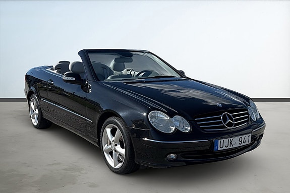 Mercedes-Benz CLK500 7 of 30
