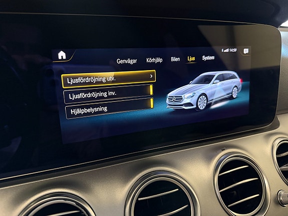 Mercedes-Benz E220 20 of 29