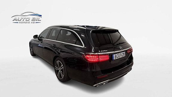 Mercedes-Benz E220 4 of 29
