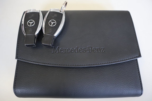 Mercedes-Benz C220 27 of 27