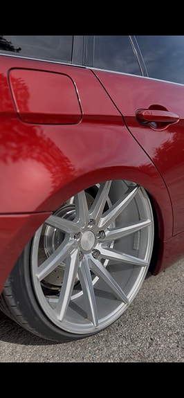 BMW 330d 5 of 13