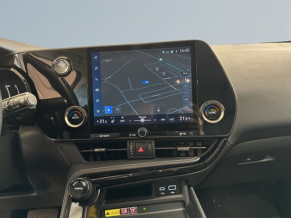 Lexus NX450h+ 11 of 19