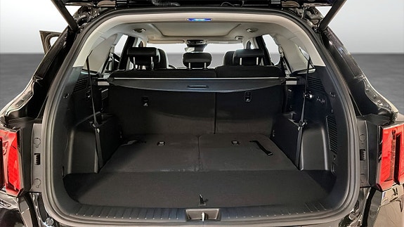Kia Sorento 12 of 12