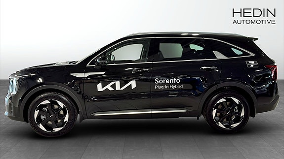 Kia Sorento 4 of 12