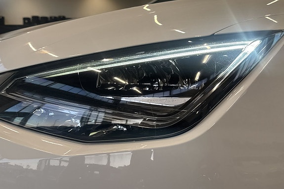 Seat Arona 22 of 22