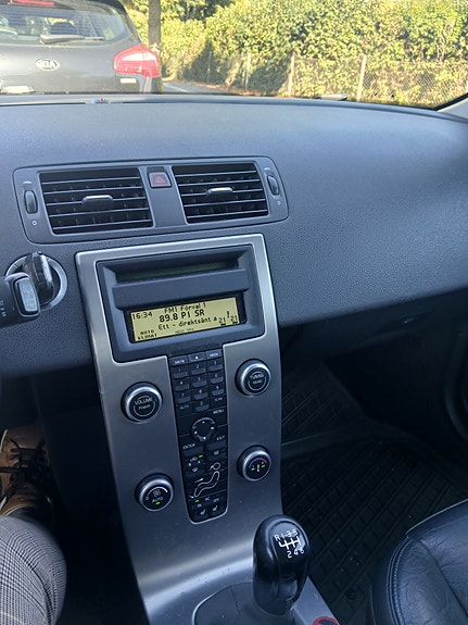 Volvo V50 5 of 6