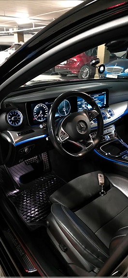 Mercedes-Benz E220 d 5 of 7