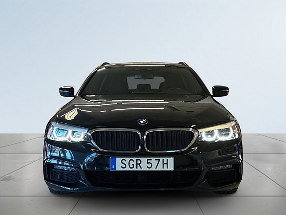 BMW 530i 2 of 19