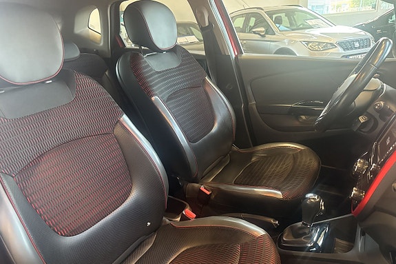 Renault Captur 9 of 19