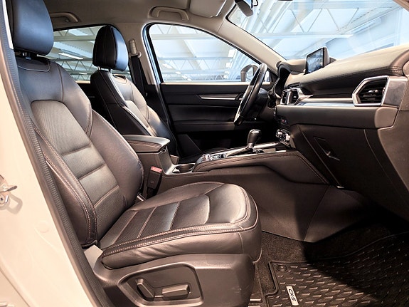 Mazda CX-5 7 of 29