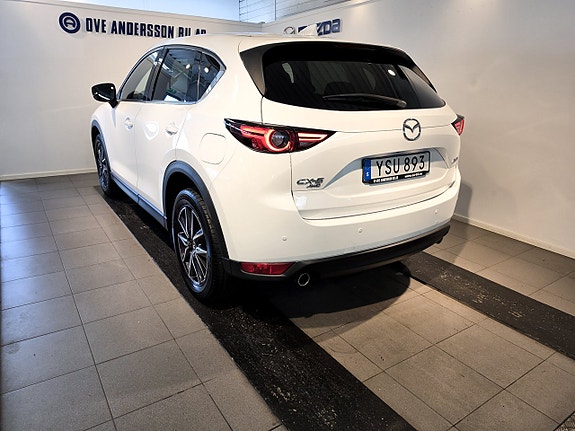 Mazda CX-5 4 of 29