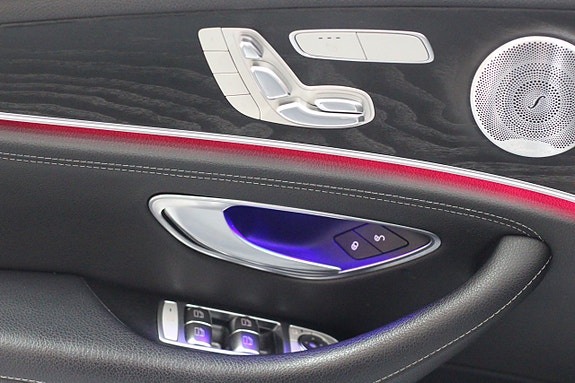 Mercedes-Benz E300 22 of 27