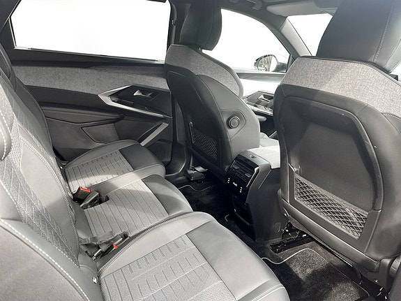 Peugeot 5008 12 of 15