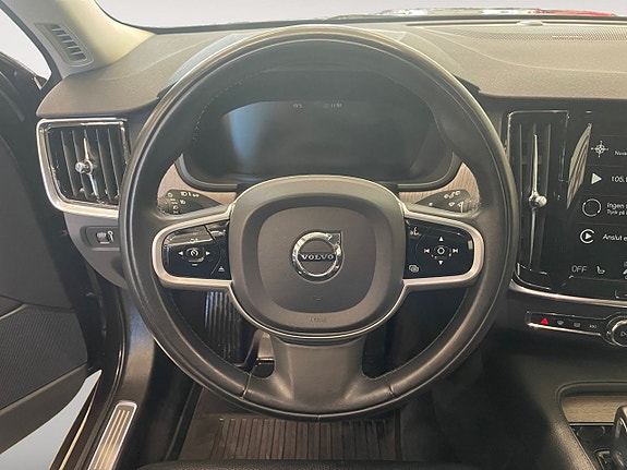 Volvo V90 Cross Country 14 of 26