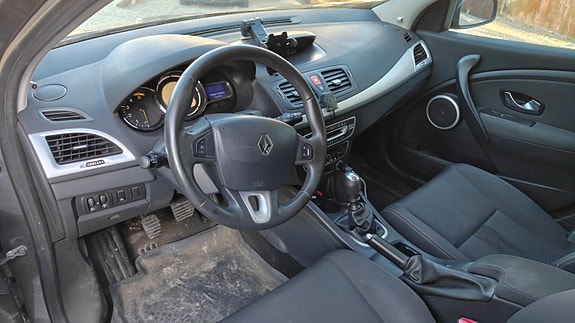 Renault Megane III 6 of 10