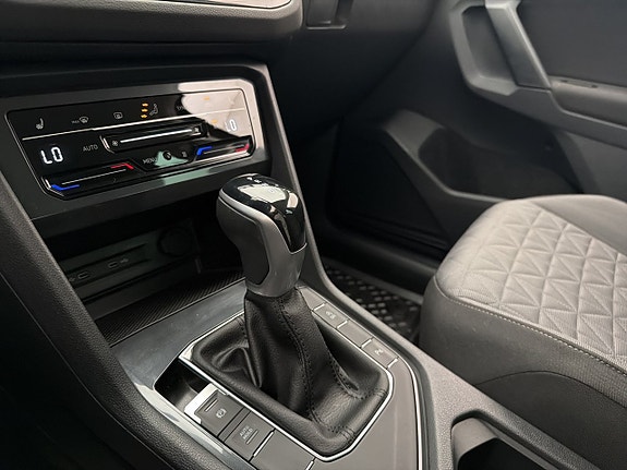 Volkswagen Tiguan 26 of 30