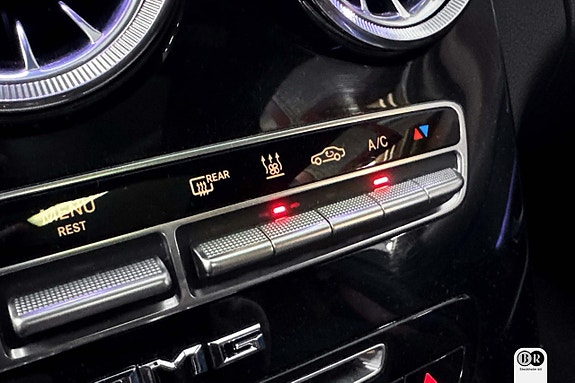 Mercedes-Benz C450 16 of 21