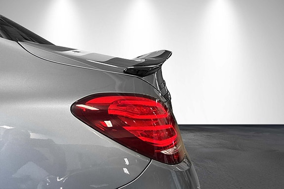 Mercedes-Benz C450 19 of 21