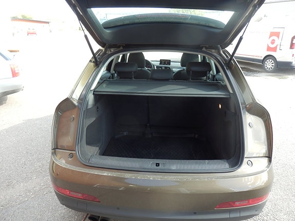 Audi Q3 4 of 6