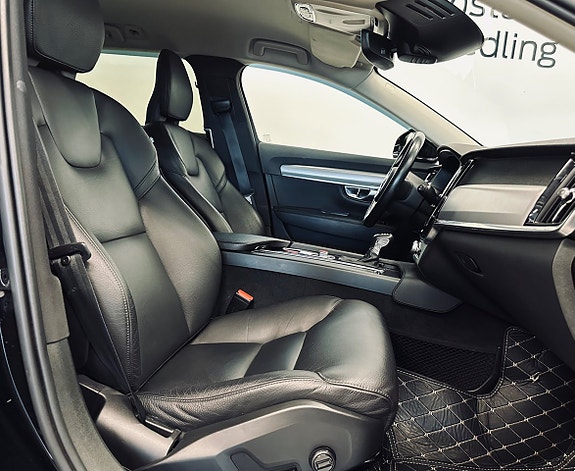 Volvo V90 9 of 12