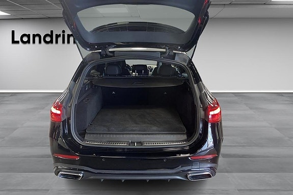 Mercedes-Benz C300 d 14 of 15