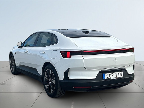 Polestar 4 5 of 23