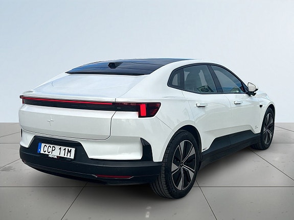 Polestar 4 6 of 23