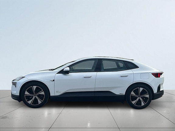 Polestar 4 4 of 23
