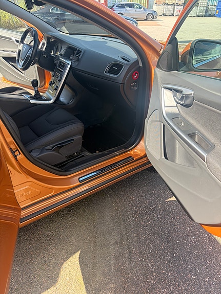 Volvo S60 19 of 20