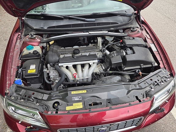 Volvo S80 3 of 9