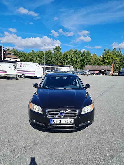 Volvo S80 3 of 22