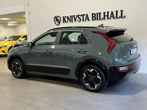 Kia Niro 2 of 28