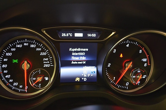 Mercedes-Benz CLA220 d 11 of 22