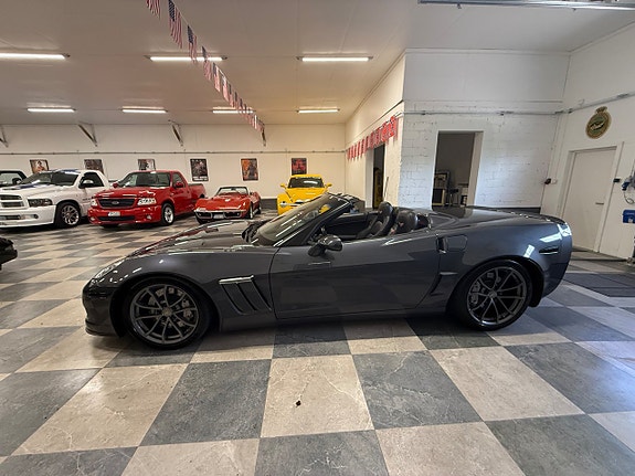 Chevrolet Corvette 8 of 30
