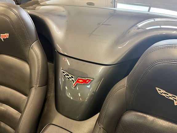 Chevrolet Corvette 19 of 30