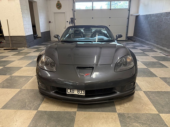 Chevrolet Corvette 5 of 30