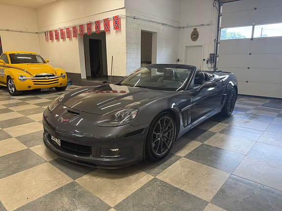 Chevrolet Corvette 6 of 30