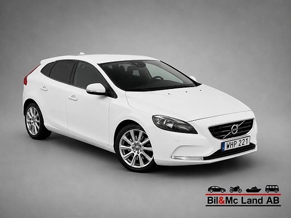 Volvo V40 6 of 17