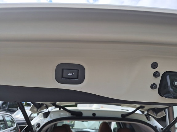 Nissan X-Trail 18 of 25