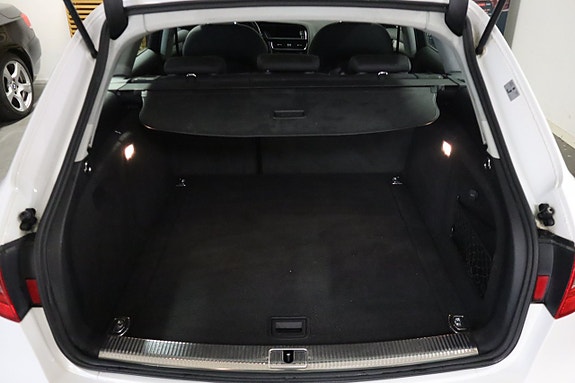 Audi A4 14 of 16