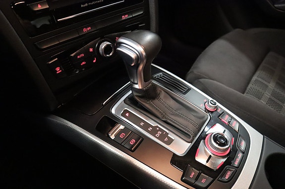 Audi A4 13 of 16
