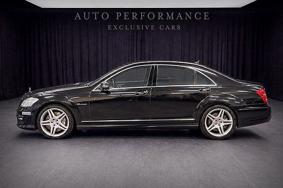 Mercedes-Benz S63 2 of 16