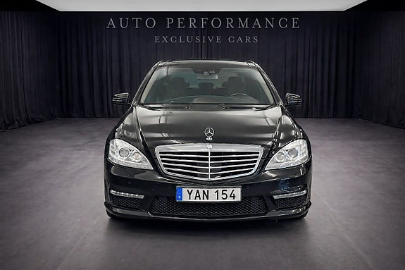 Mercedes-Benz S63 4 of 16